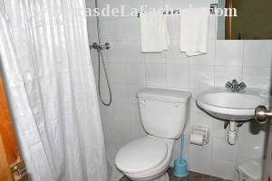 Calle Mercedes # 173 entre Frank País y callejón del Aguacate.