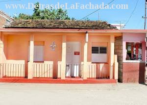 Calle Desengaño # 125 entre callejón del Aguacate y Reforma.