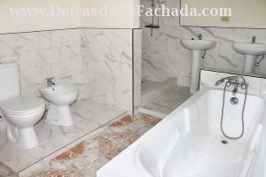 Independencia 92-B (altos) entre San José y San Antonio.