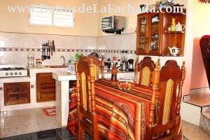 Callejón del Aguacate # 155 B entre calle Santo Domingo y San Procopio.