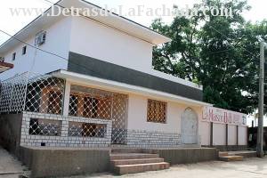 Calle Buen Retiro # 283 entre calle América y Constancia.  Trinidad. Sancti Spiritus. Cuba.