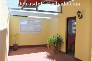 Anselmo Rodríguez 293 A, entre Simón Bolívar y Francisco J. Zerquera.