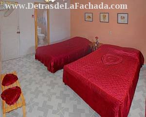 Calle Manuel Puerto #10 entre Pedro Zerquera (Aguacate) y Anastacio Cárdenas (Reforma)