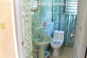 Calle Desengaño # 167 entre calle Cruz Verde y callejón del Aguacate.