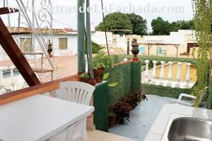 Calle Santo Domingo # 169-A entre calle Borrell y calle Jesús María.