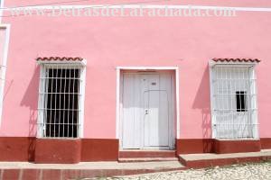 Calle Colón # 367 entre calle Alameda y calle Guásima.