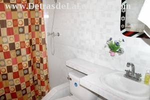 Callejón de Galdós # 2 entre calle Alameda y calle Media Luna.