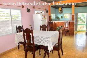 Calle B # 5-A entre Línea y 2da. Reparto La Purísima.