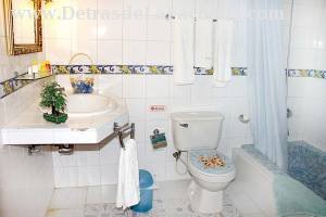 Calle Santa Ana # 462 entre San Procopio y calle Luz.