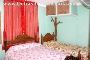 Calle Lirio Blanco # 311 entre calle San Procopio y calle Paz.