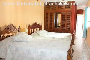 Calle Santa Ana # 462 entre San Procopio y calle Luz.