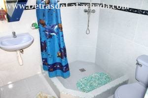 Callejón de Galdós # 2 entre calle Alameda y calle Media Luna.