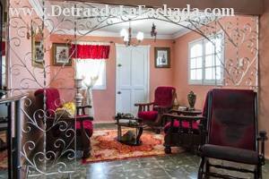 Pedro Zerquera No 201 entre Lino Perez y Antonio Guiteras