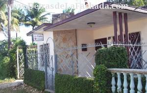 Carretera del Jibaro/ frente a Frutas Selectas