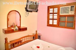 Calle 3ra #12-A entre calle B y carretera La Boca. Reparto La Purísima.