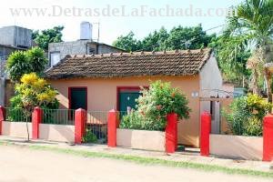 Calle B # 10-A entre Línea y Primera. Reparto La Purísima.