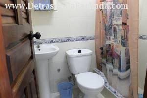 Calle Real # 34-B entre San José y Campo. Playa La Boca.