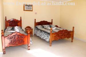 Calle Buen Retiro # 283 entre calle América y Constancia.  Trinidad. Sancti Spiritus. Cuba.