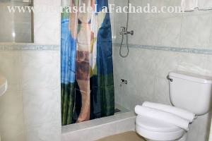 Calle Frank País # 22 entre calle Vigía y calle San Miguel.