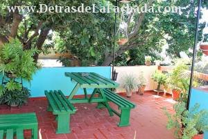 Calle Gutiérrez # 389 entre Colón y San Procopio.