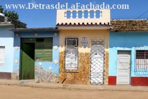 Calle Aguacate 571 entre calle Boca y calle Guaurabo.