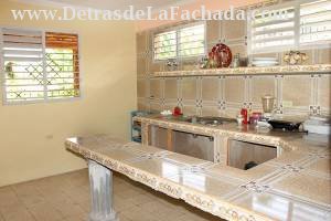 Callejón del Olvido # 11 entre calle Esmeralda y calle Reforma.