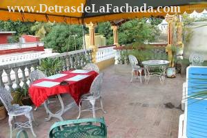 Clemente Pereira 114-A e/c Simón Bolívar y Fidel Claro.