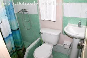 Alameda 153 e/c Real del Jigue y Cristo.