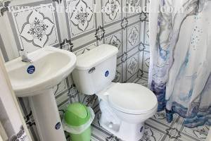 Calle Cruz Verde # 93-A entre callejón de las Angarillas y calle Desengaño.