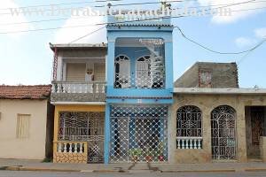 Calle Chanzoneta # 123 entre calle Vigia y calle Carret.