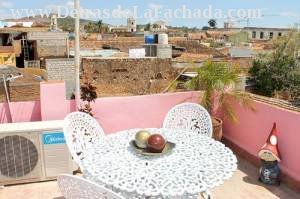 Calle Jesús María # 416 entre calle Boca y callejón del Olvido.