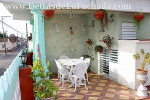 Calle Reforma 353 entre calle Rosario y calle Desengaño.