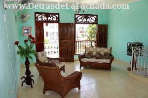 Calle Jesús María # 42 entre calle San Miguel y calle Vigia.