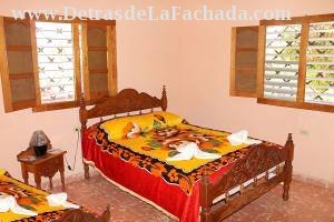 Calle Nueva # 171 entre calle Real del Jigüe y Campo.