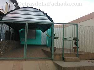 Fachada del Hostal