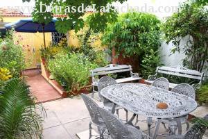 Calle Lirio Blanco  # 255 entre Santo Domingo y San Procopio.