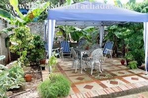 Calle Mercedes # 8 entre calle Esmeralda  y calle Línea.