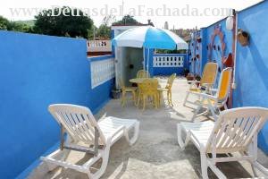 Calle Frank País # 608 entre calle Guaurabo y calle Candelaria.