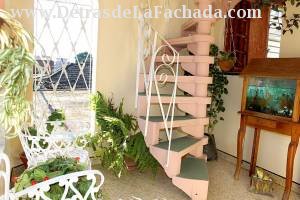 Callejón del Aguacate # 155 B entre calle Santo Domingo y San Procopio.