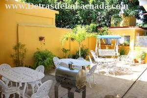 Francisco Peterssen 165 entre Callejón de San Cayetano y Rosario.