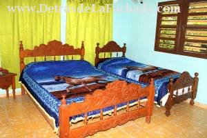 Calle Chanzoneta # 271 entre San Procopio y Luz