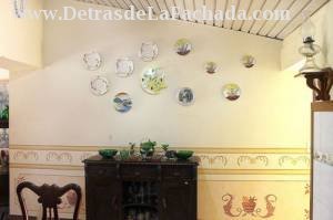 Callejón de Galdós # 2 entre calle Alameda y calle Media Luna.