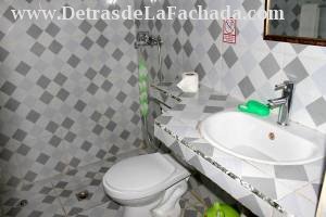 Francisco Peterssen 165 entre Callejón de San Cayetano y Rosario.