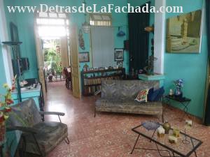 Room be and watch tv