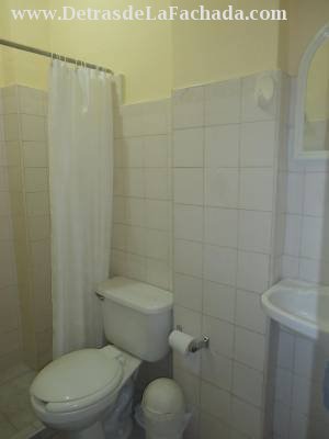 Room 1 bath for 2 people