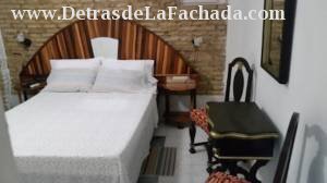 Santa Rita #465 7Reloj y Calvario