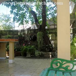 Primera Avenida Norte No. 5, entre Calle Primera Oeste y 13 de marzo