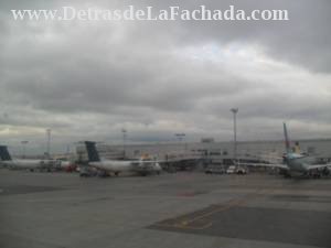 Calle San Fernando, la del Boulevard.