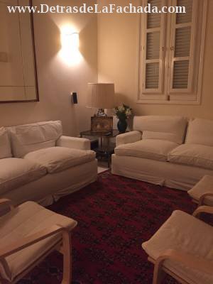 Avenida 31A  ,2605  entre la calle 30 y 26 .