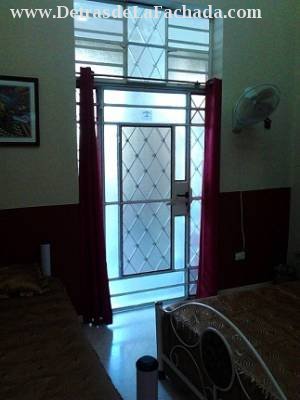 Another view of the room 1